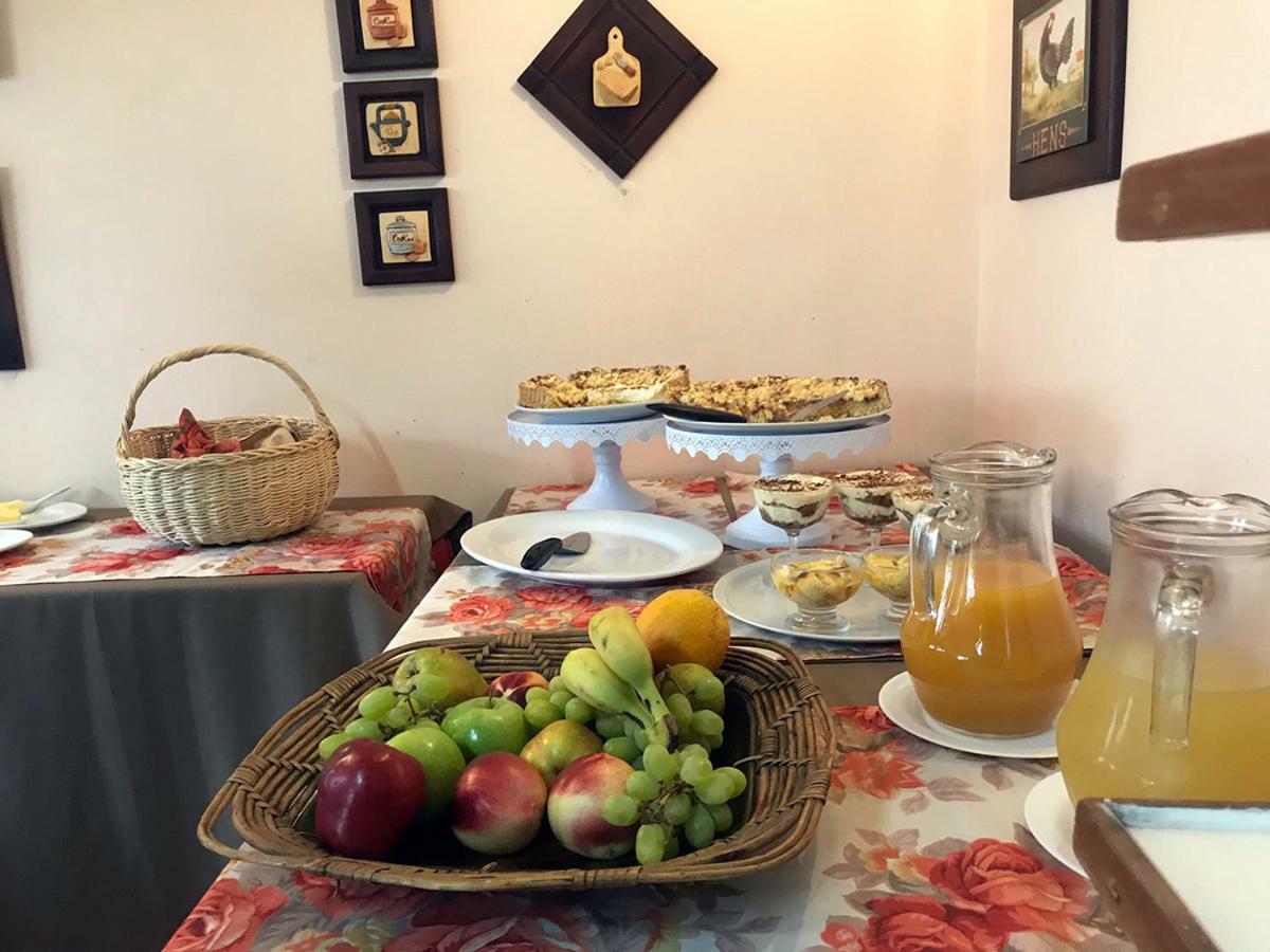 Hosteria Iloca Esterno foto